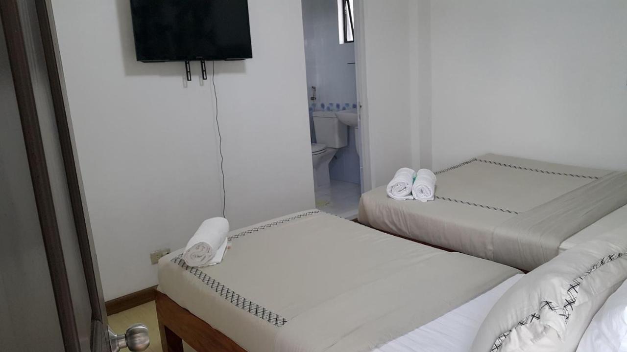 Florabells Iraya Guest House - Batanes Basco Kültér fotó